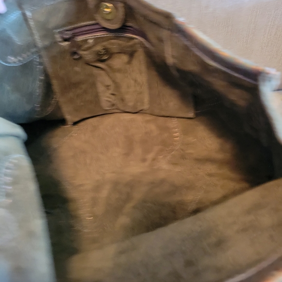 Leather Rocks USA Suede and Embossed Leather purse - Picture 4 of 4